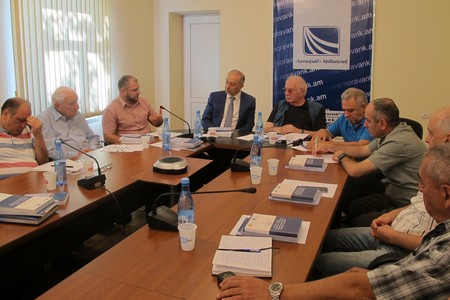 MEETING AT THE NORAVANK FOUNDATION MEETING AT THE NORAVANK FOUNDATION